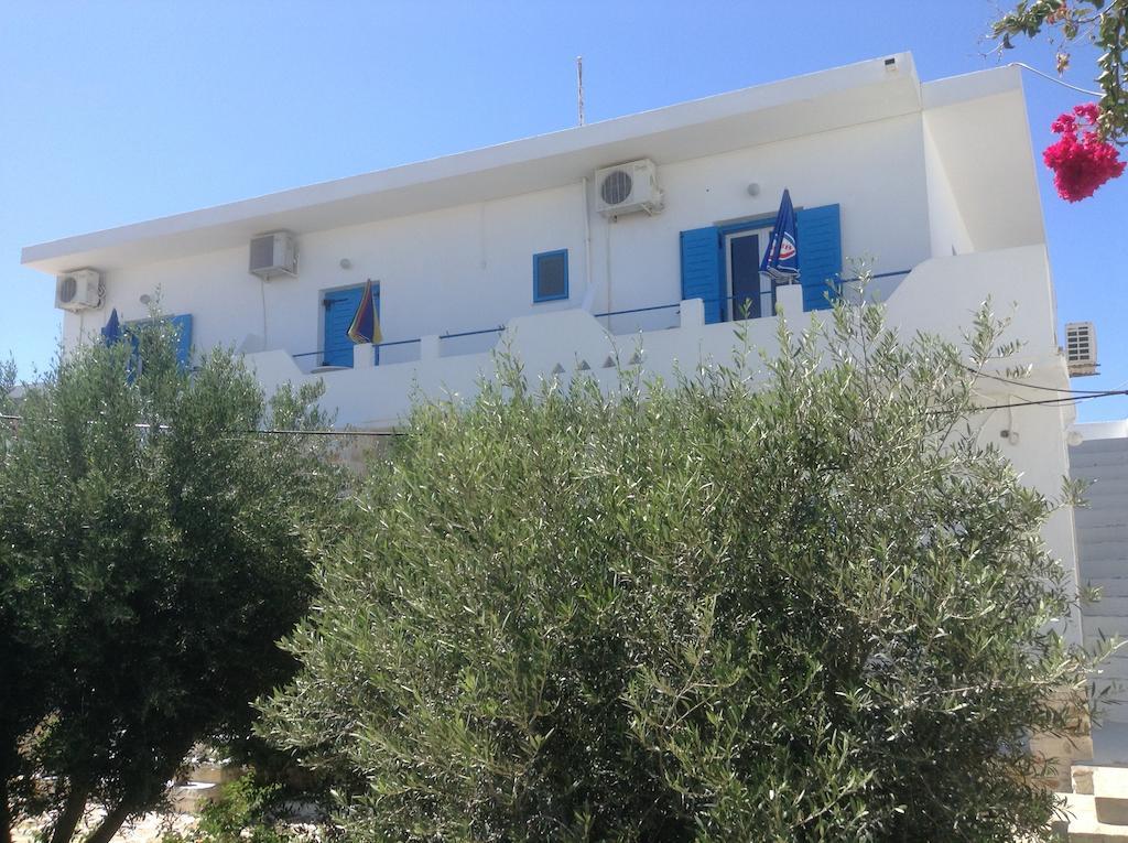 Rania Apartments Antiparos Town Exteriör bild